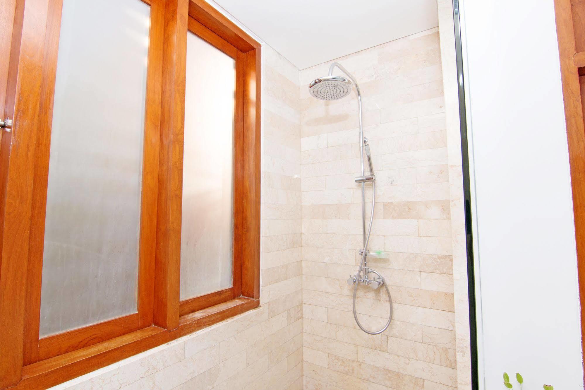 Zen Premium Umalas Kerobokan Hotel 4*