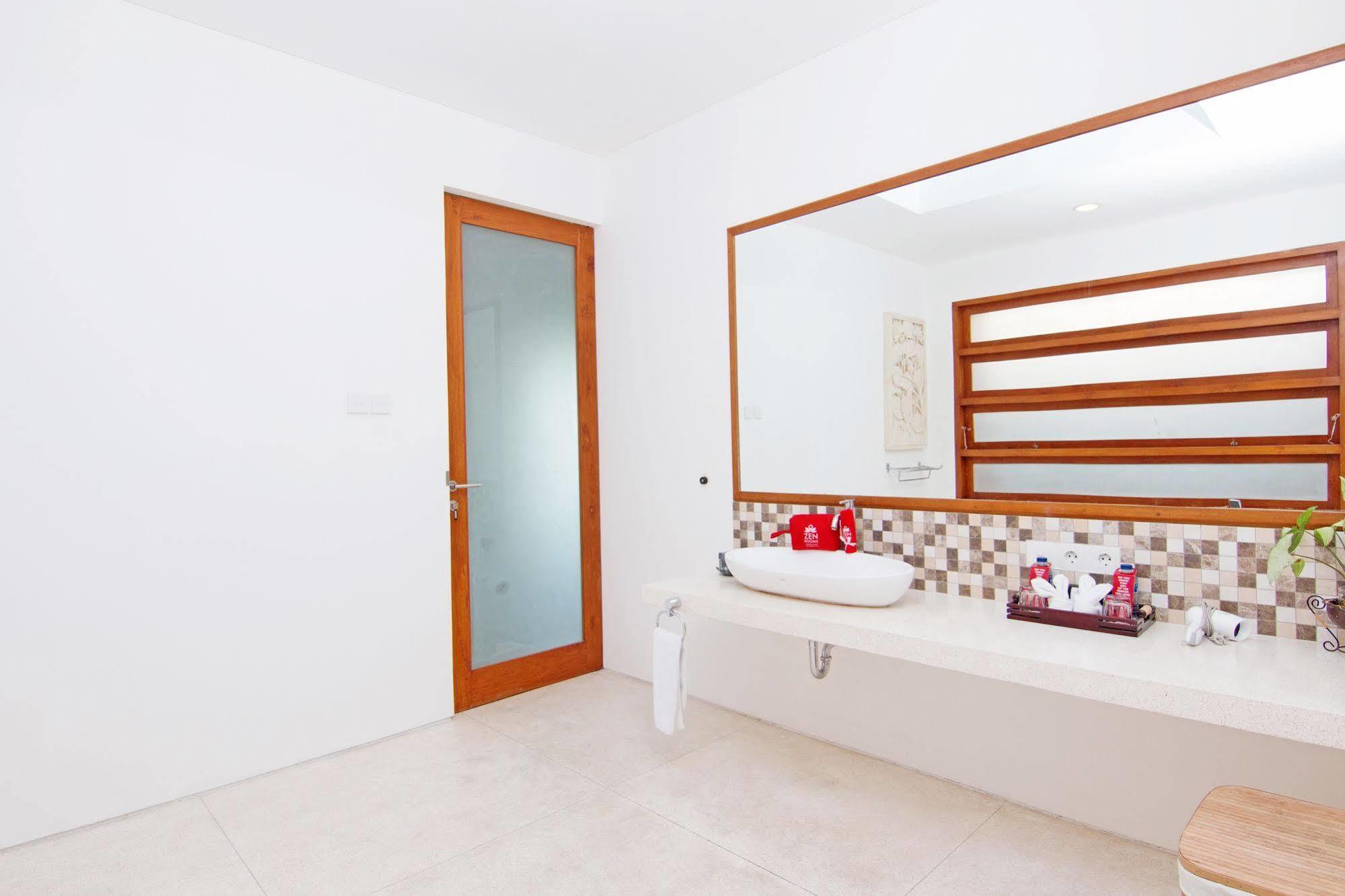 Zen Premium Umalas Kerobokan Hotel Kuta (Bali)
